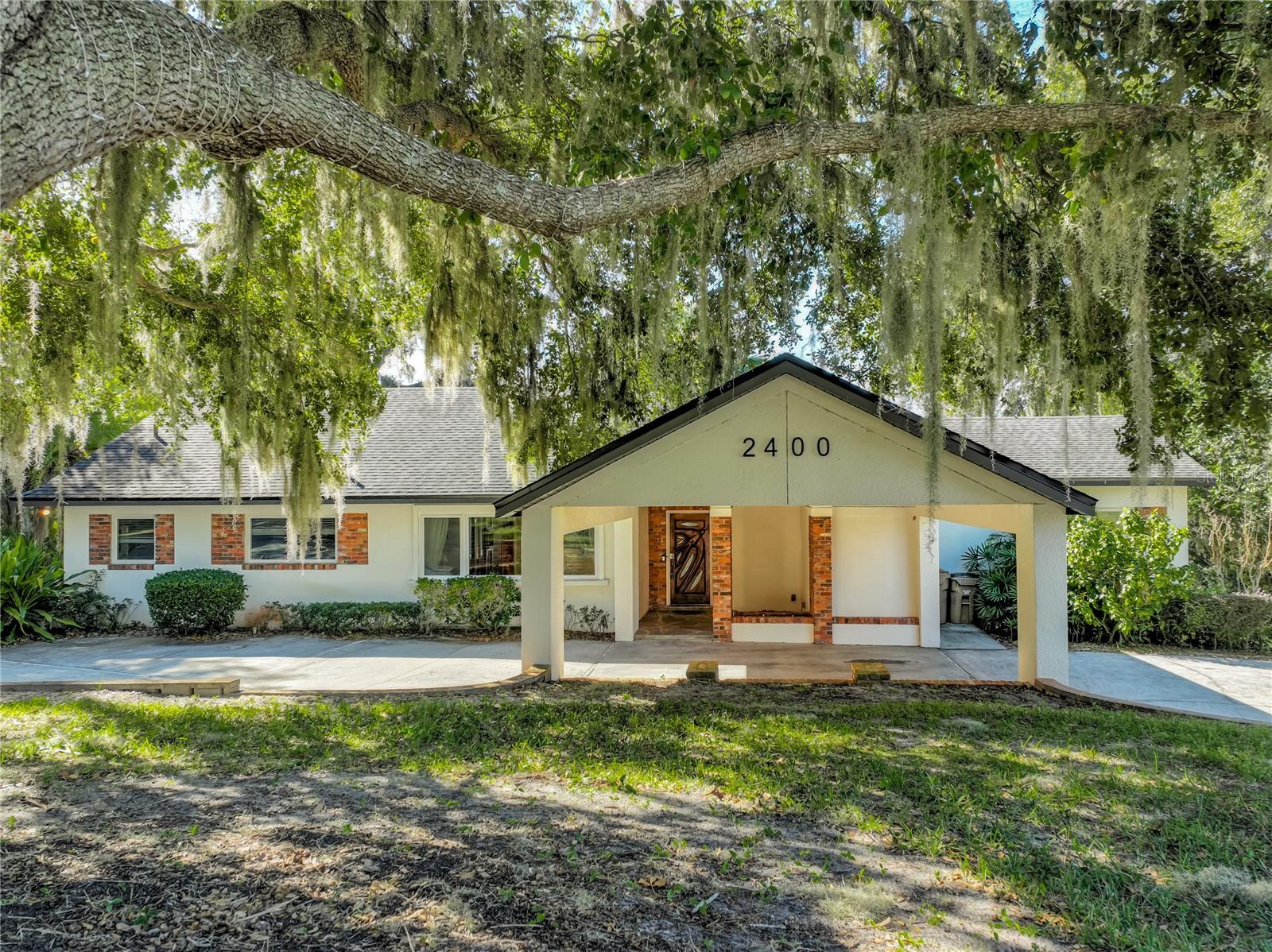 2400 Topping Pl Property Photo 2