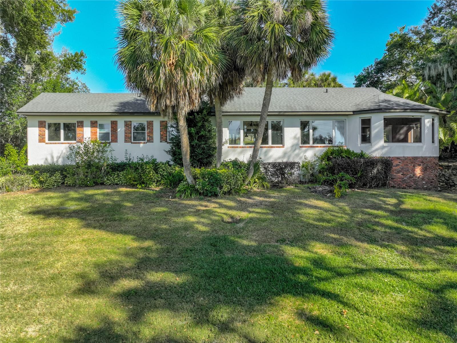 2400 Topping Pl Property Photo 4