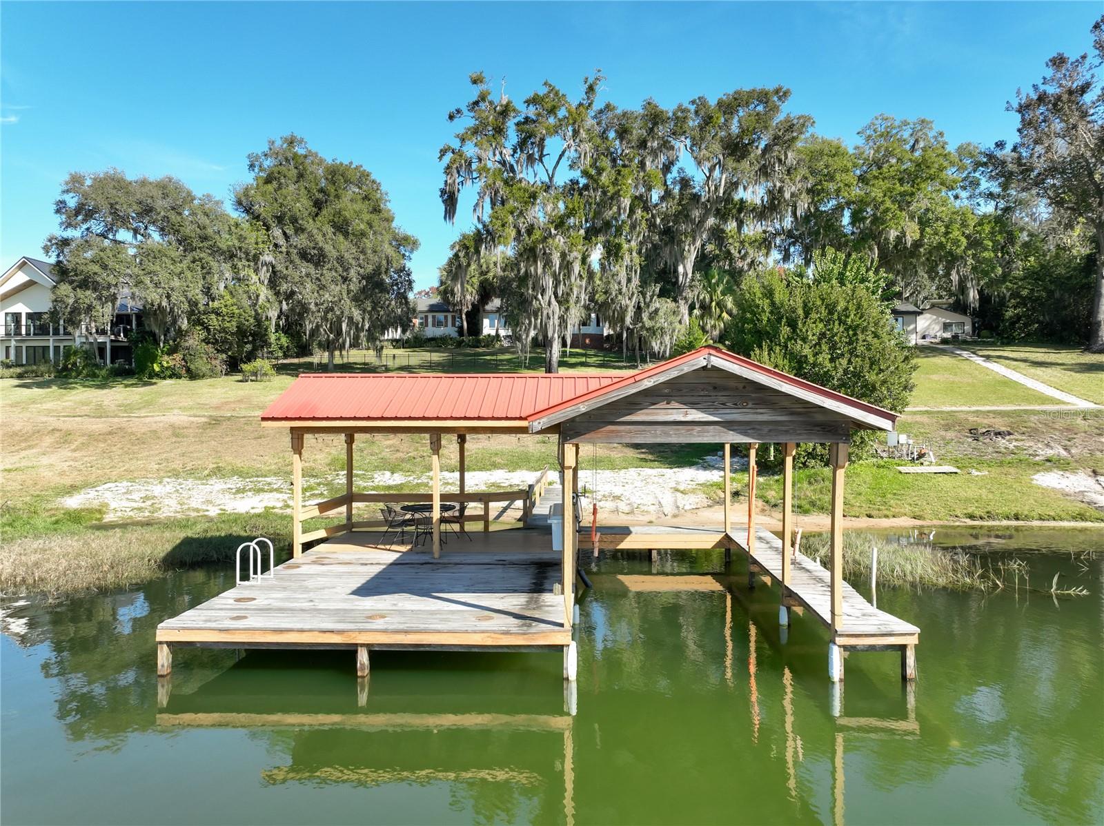 2400 Topping Pl Property Photo 6