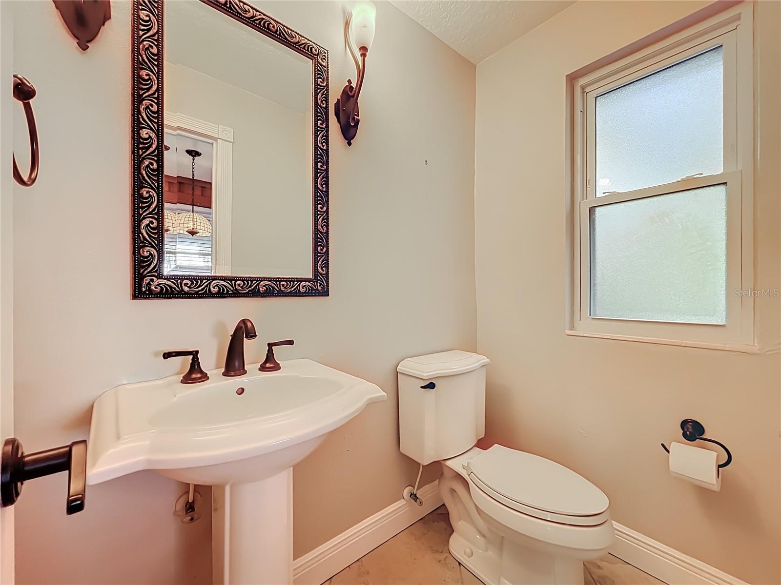2400 Topping Pl Property Photo 36