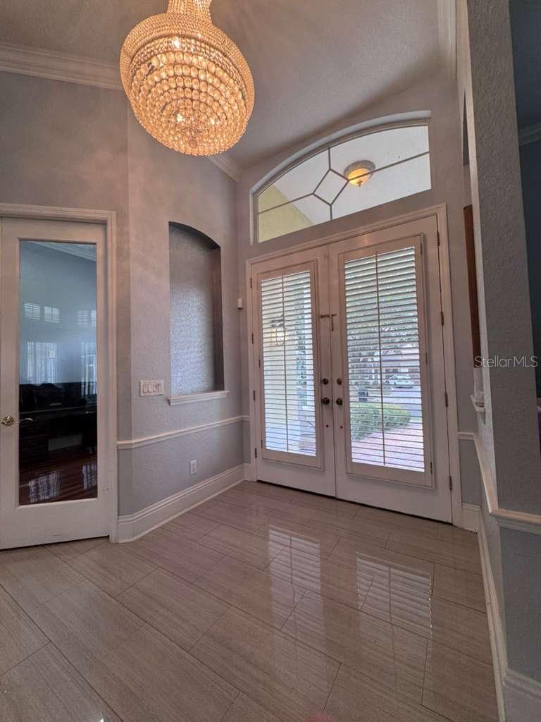 7600 Debeaubien Dr Property Photo 3