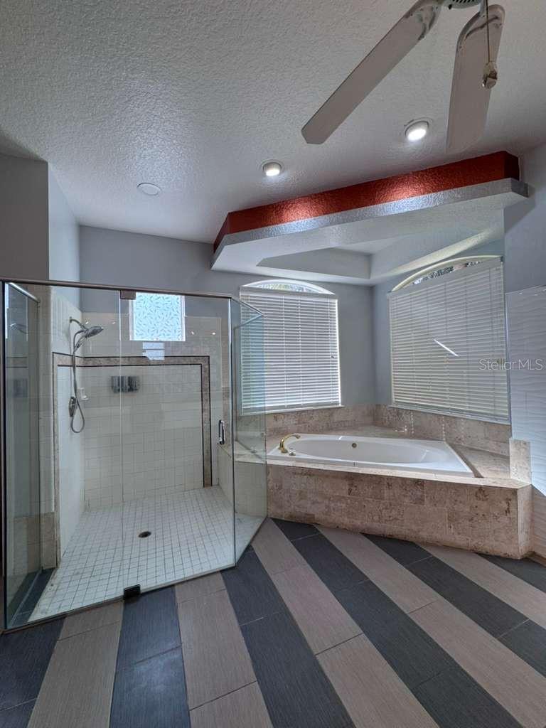 7600 Debeaubien Dr Property Photo 8