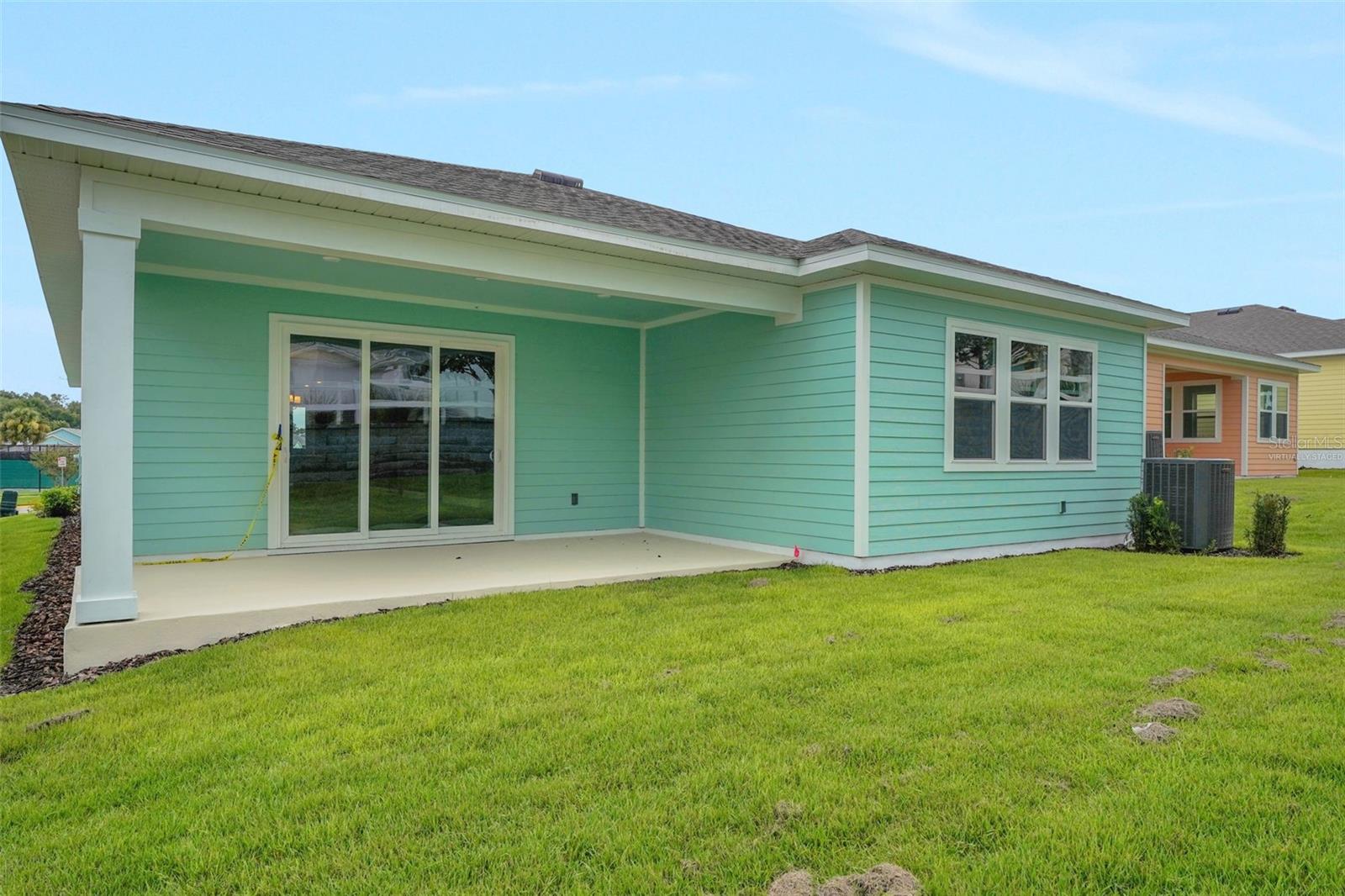 985 Fiesta Key Cir Property Photo 39