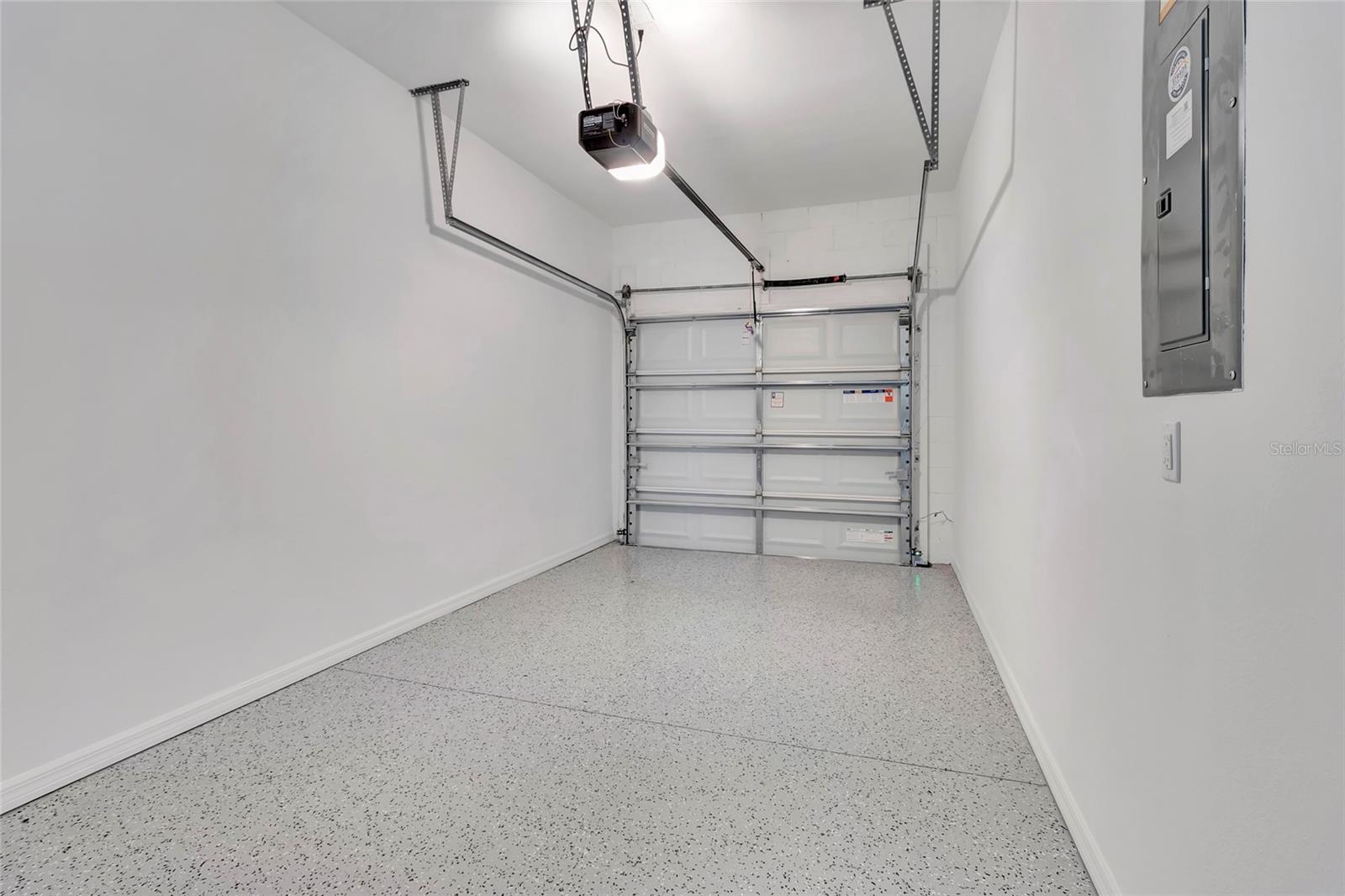 2596 Penguin Blvd Property Photo 35