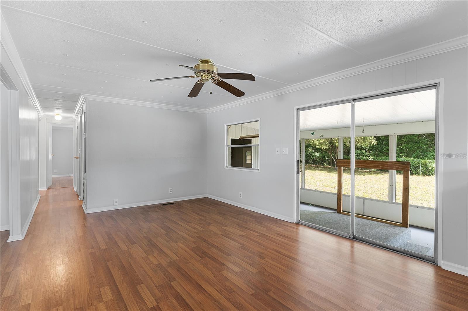 302 Ivanhoe Cir Property Photo 12