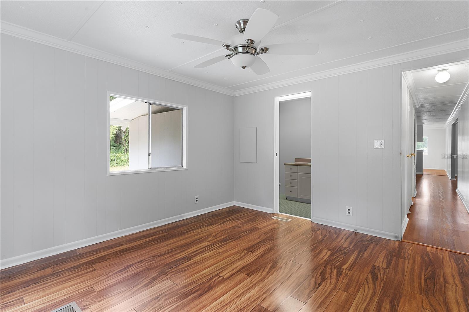 302 Ivanhoe Cir Property Photo 22