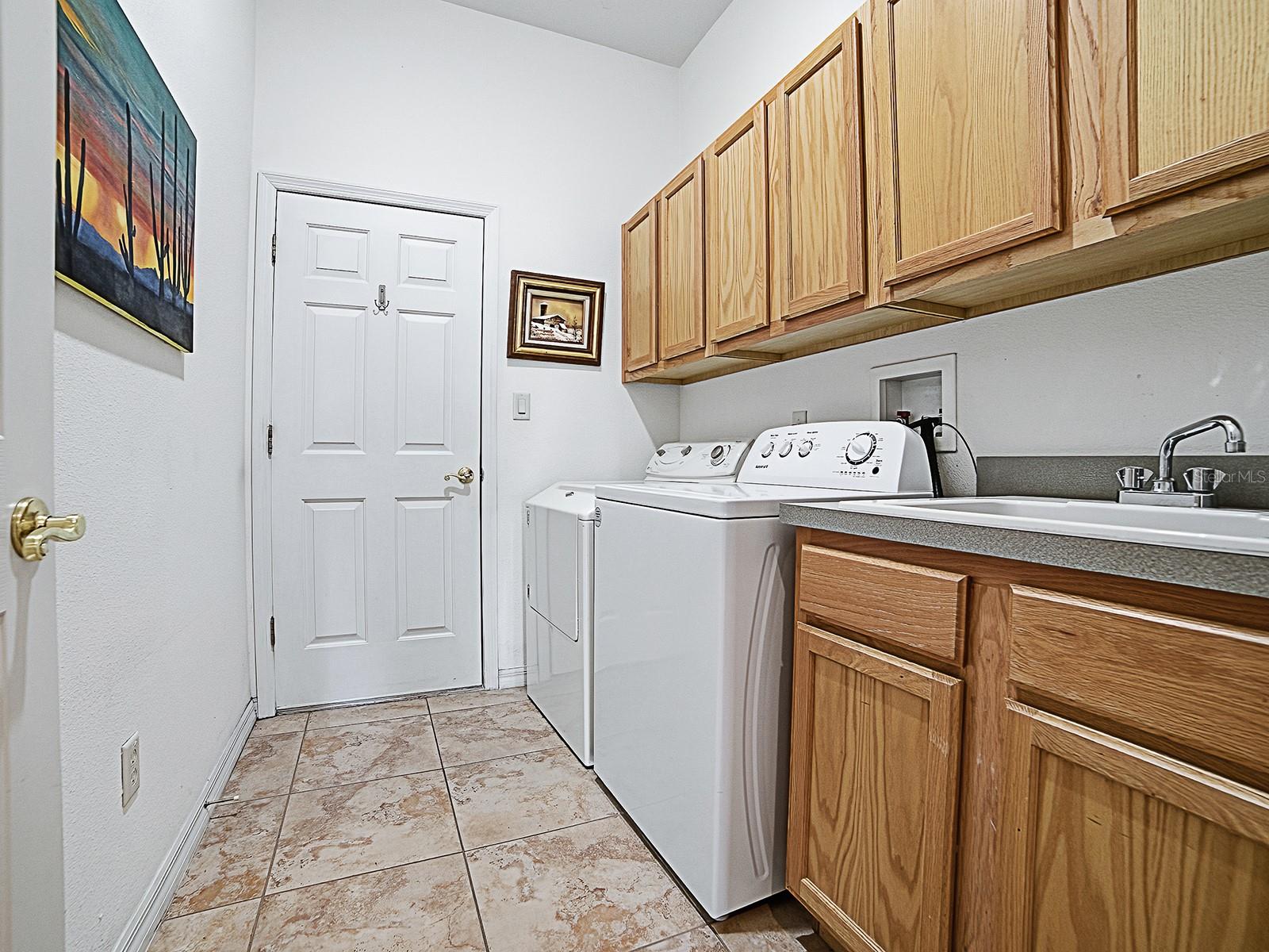 24239 Belle Mede Dr Property Photo 15