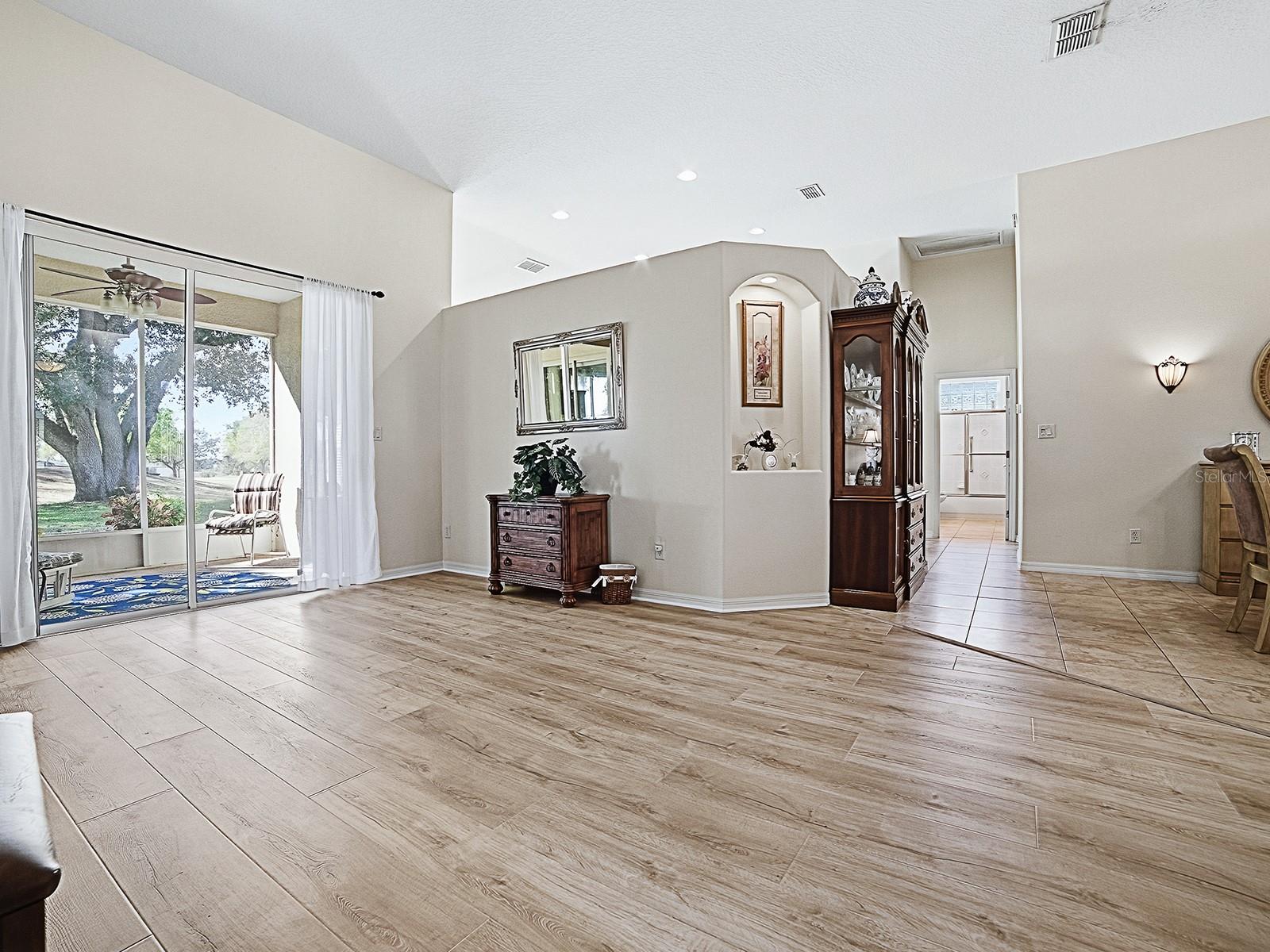 24239 Belle Mede Dr Property Photo 22