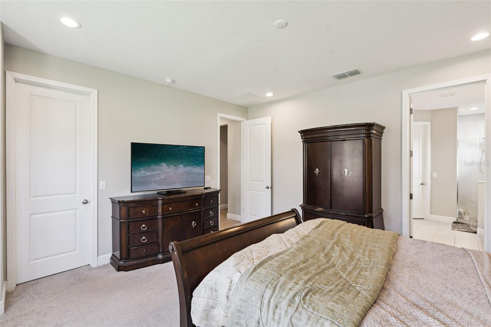 4442 Lions Gate Dr Property Photo 20
