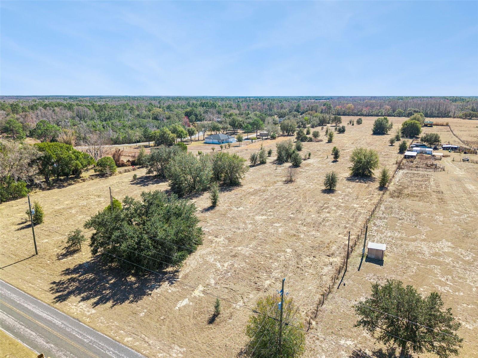 Green Swamp Rd Property Photo 6