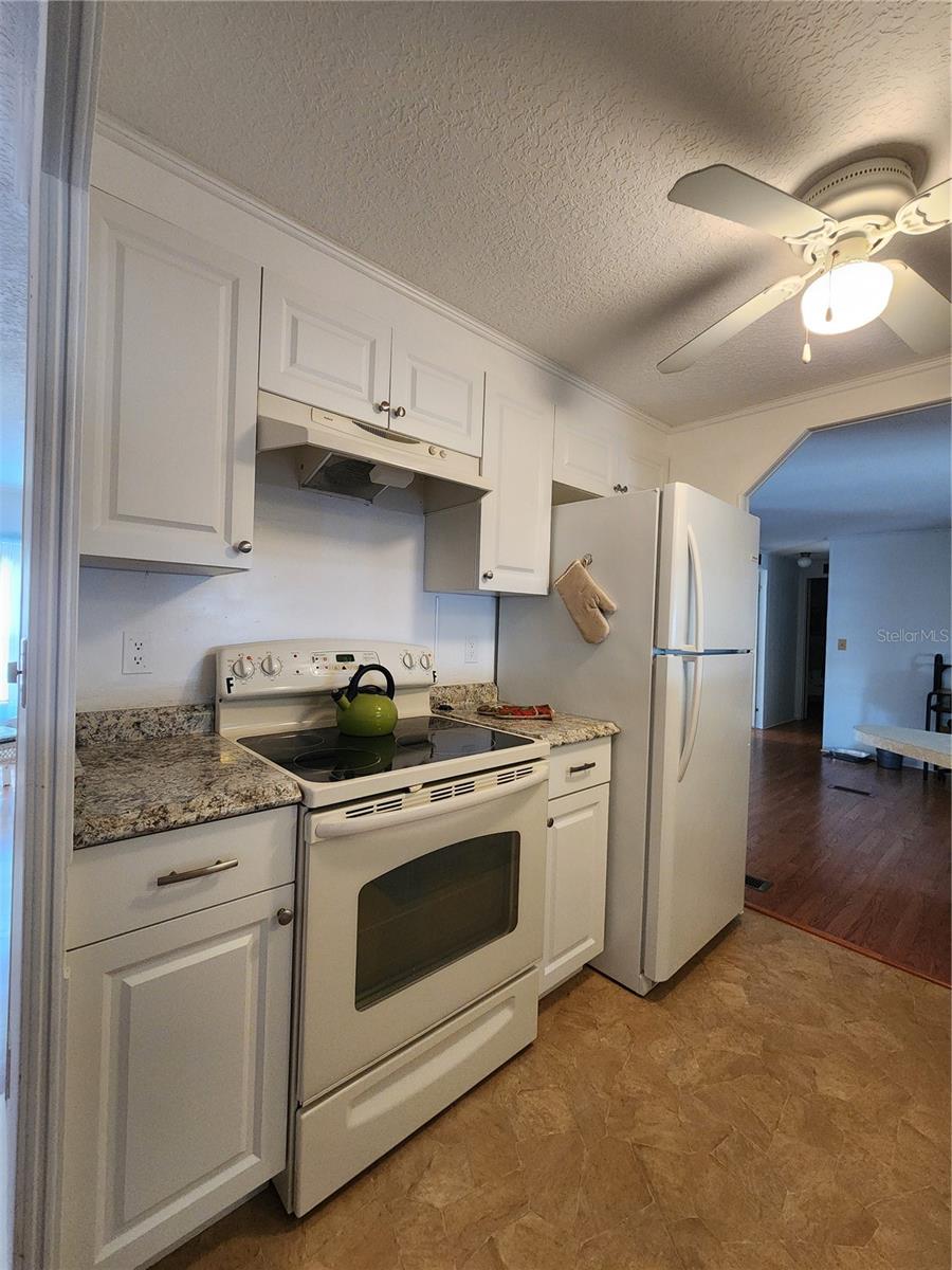 188 Sweet Circle Dr Property Photo 17