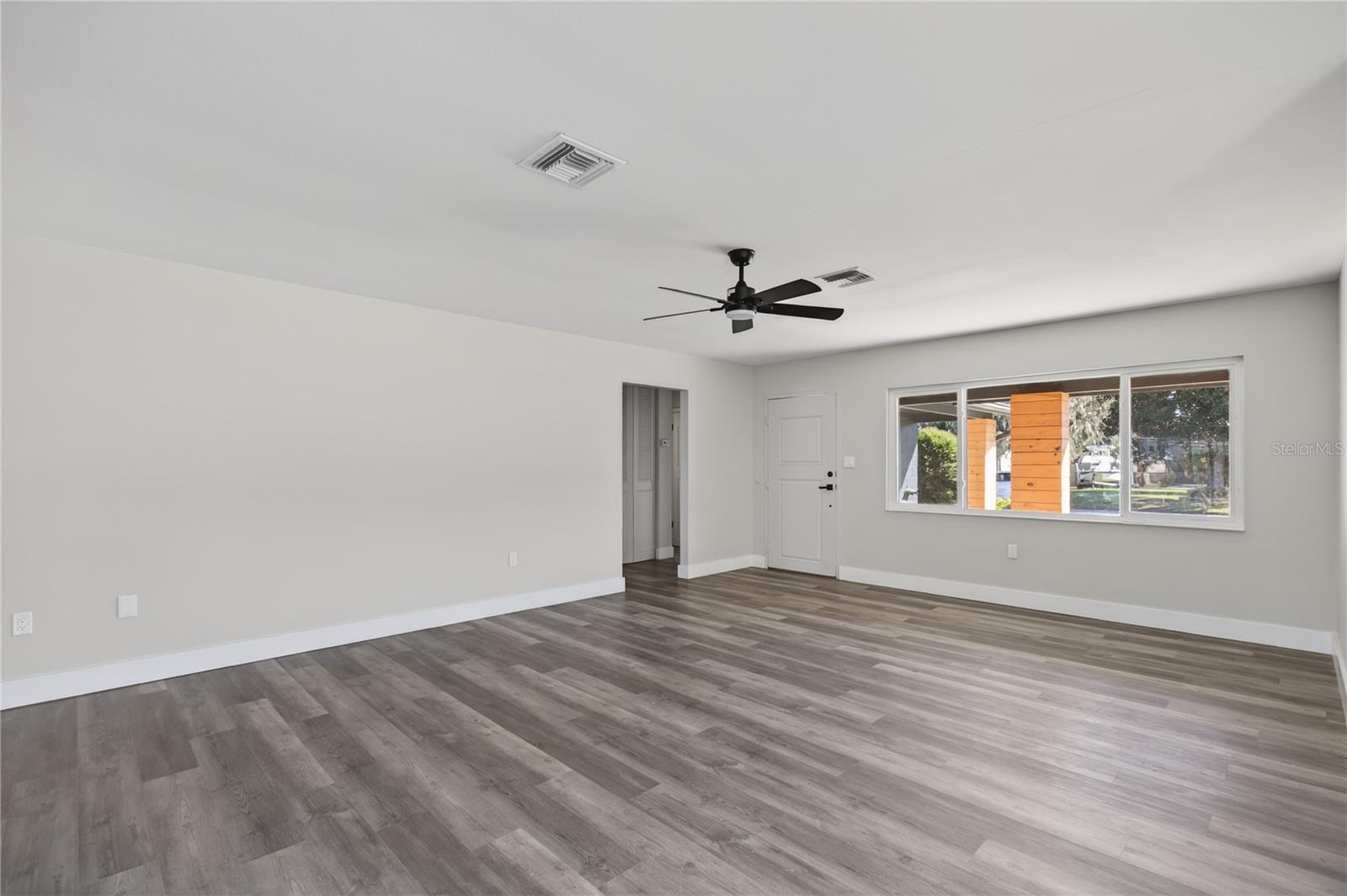 1503 Canal Ct Property Photo 8
