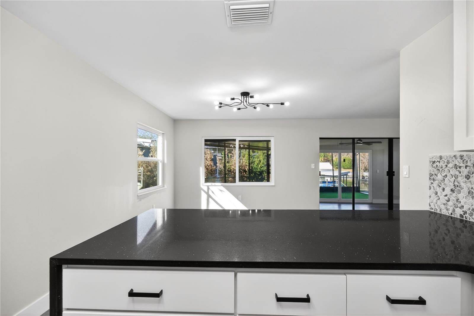 1503 Canal Ct Property Photo 14