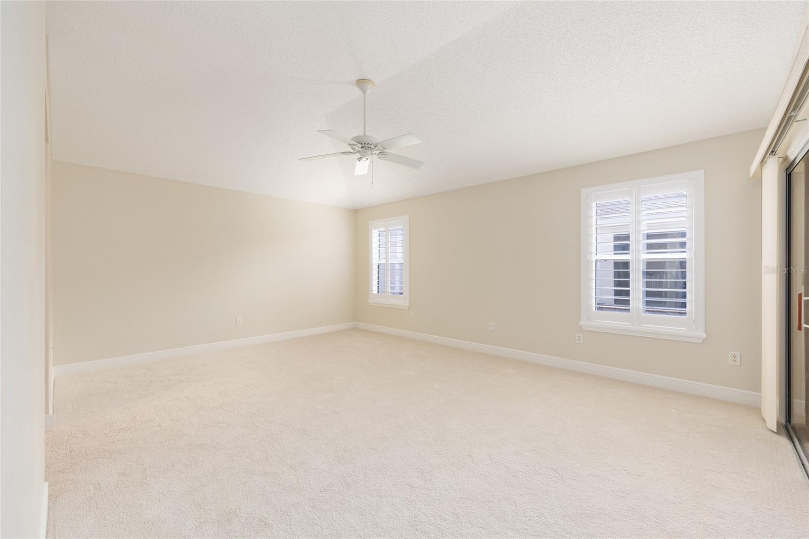 840 Folsum Pl Property Photo 31