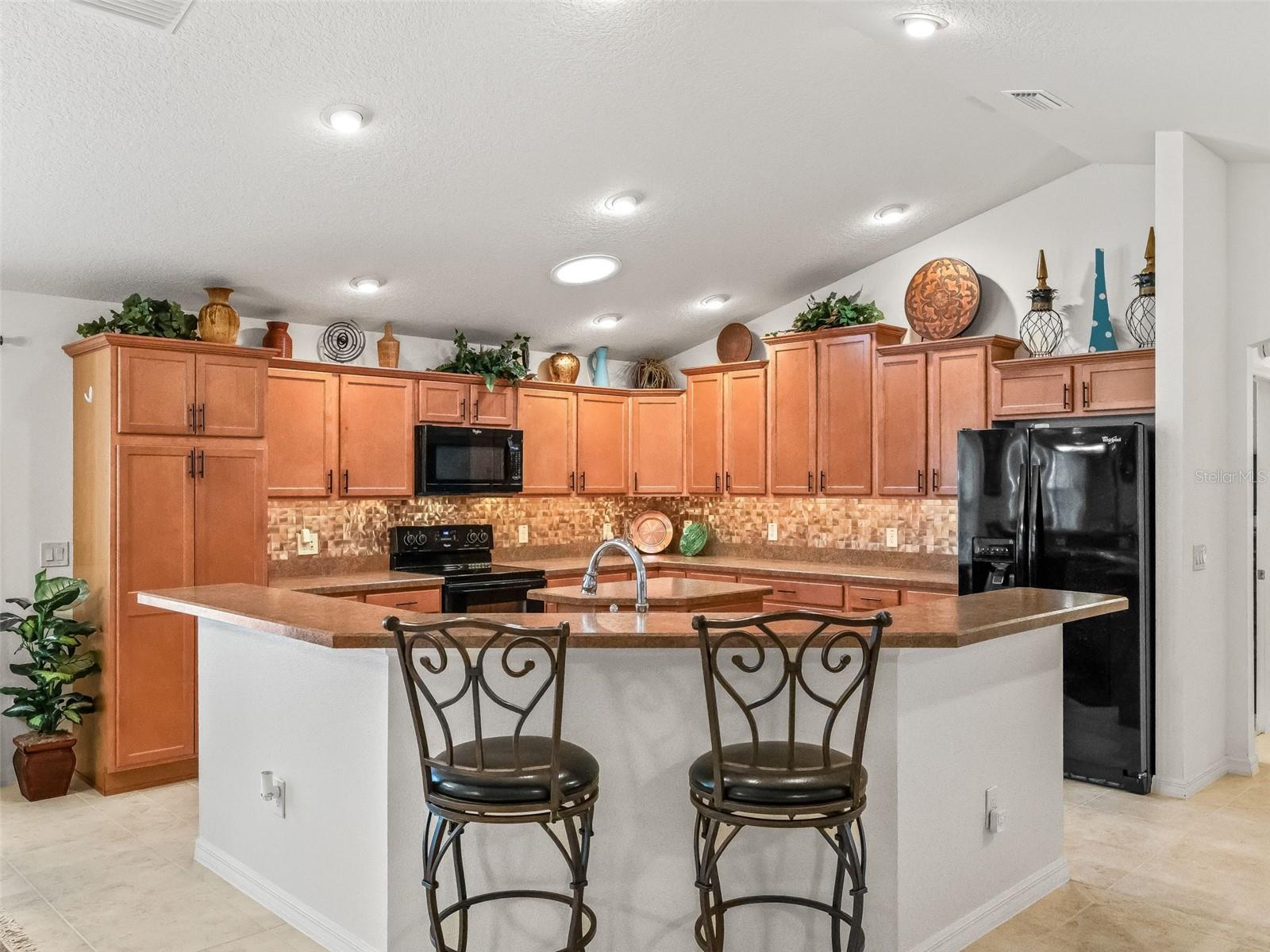 3698 Robertson Way Property Photo 10