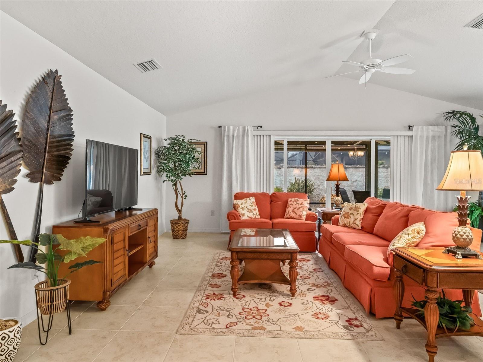 3698 Robertson Way Property Photo 18