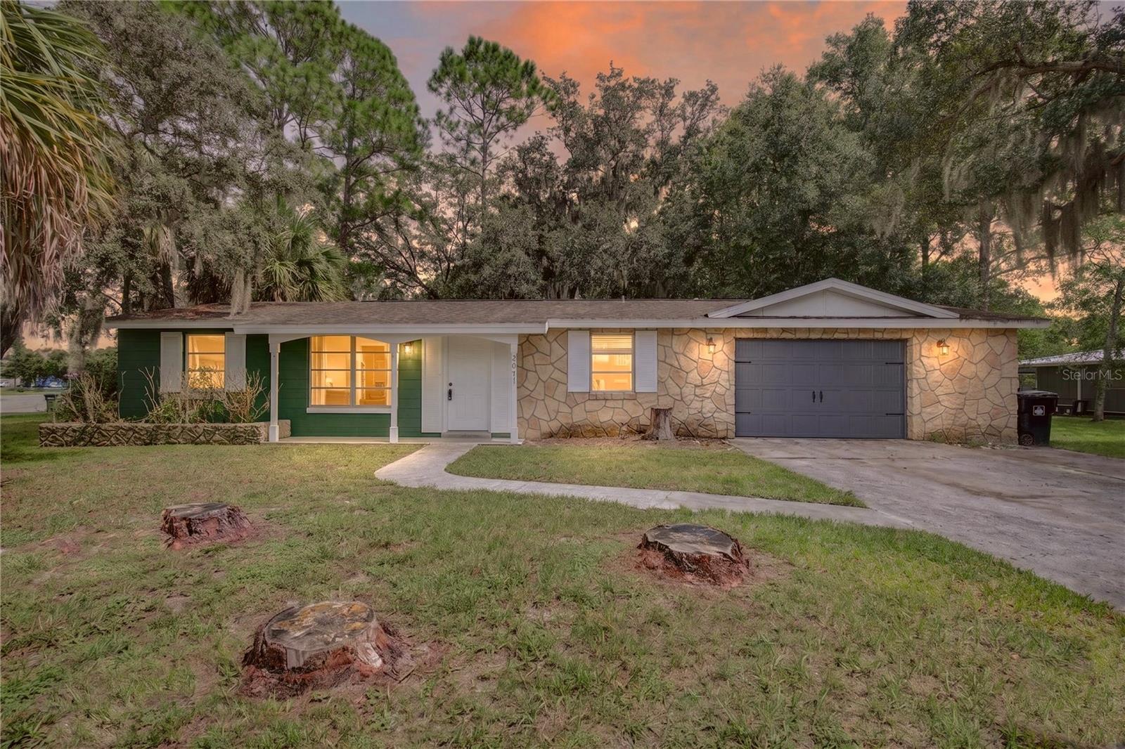 2071 CANAL RD Property Photo 1