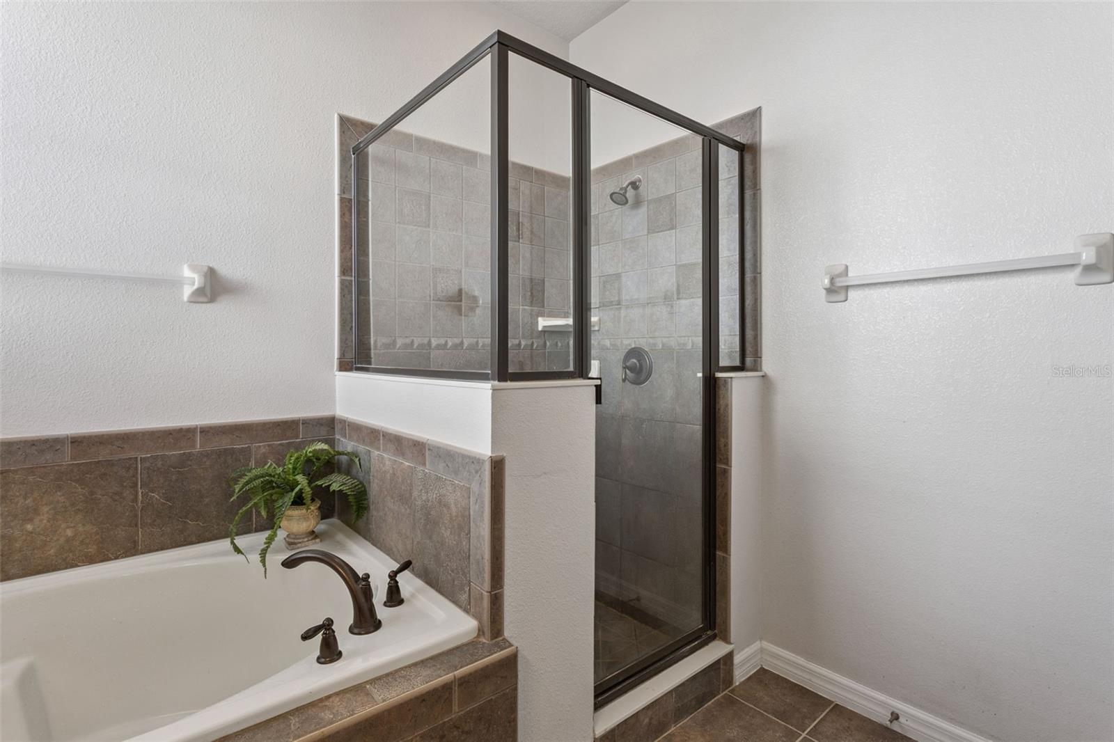 30337 Gidran Ter Property Photo 13