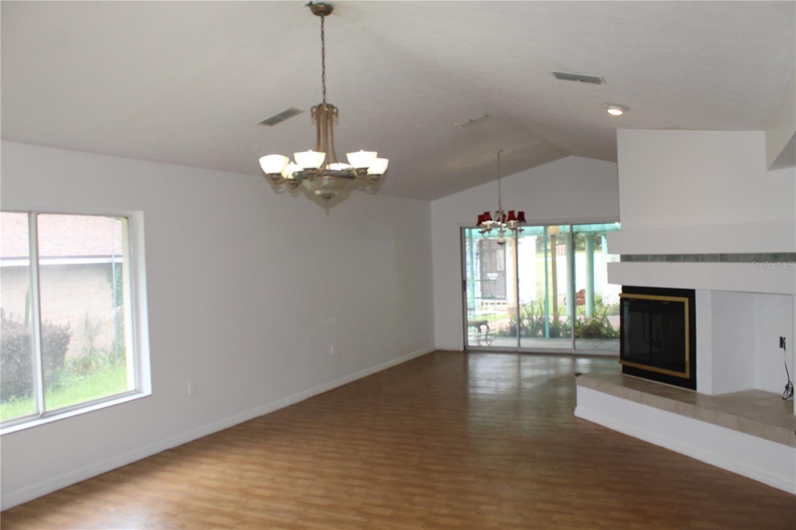 38901 Ella Dr Property Photo 11
