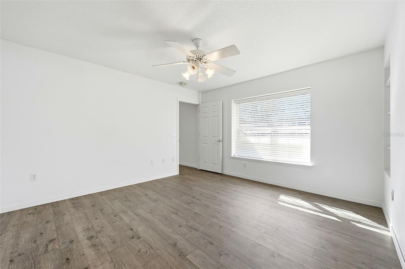 36841 Reserve Dr Property Photo 26