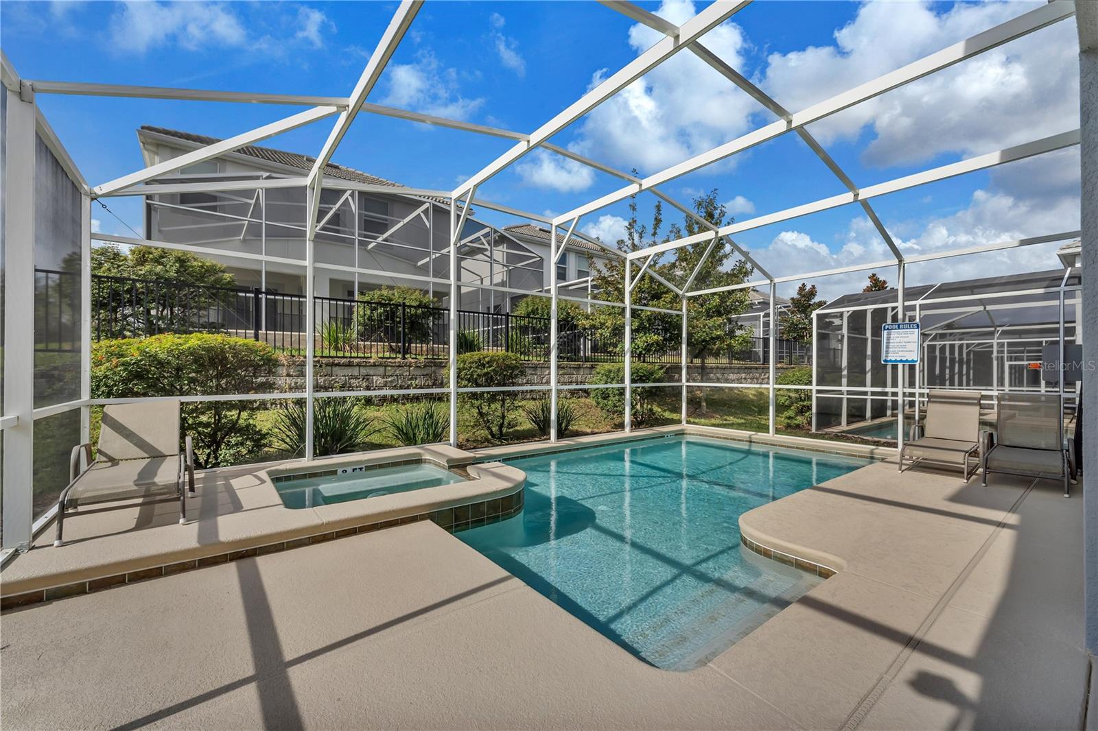 1592 Flange Dr Property Photo 40