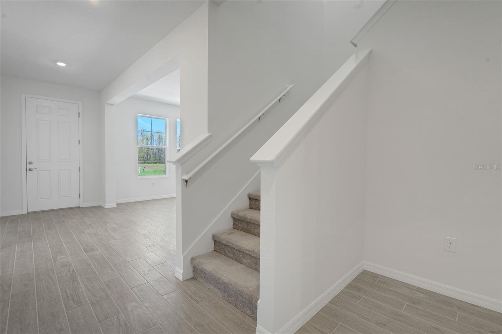 17453 Valleywood Pkwy Property Photo 15