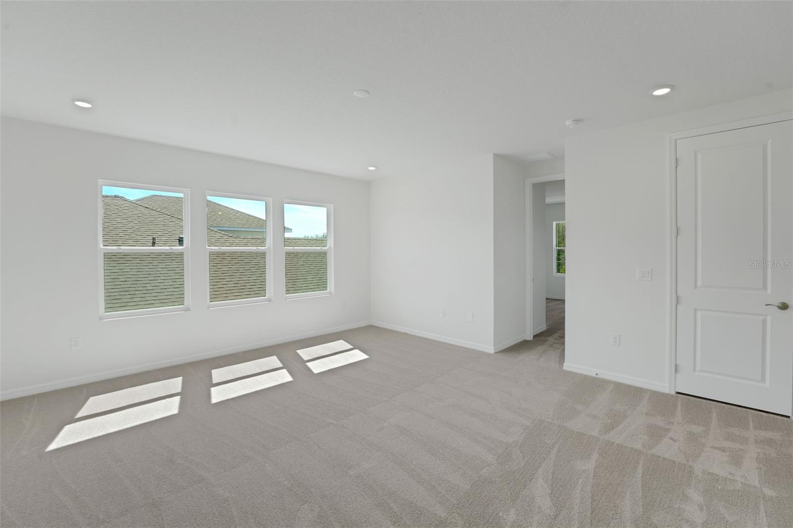 17453 Valleywood Pkwy Property Photo 33