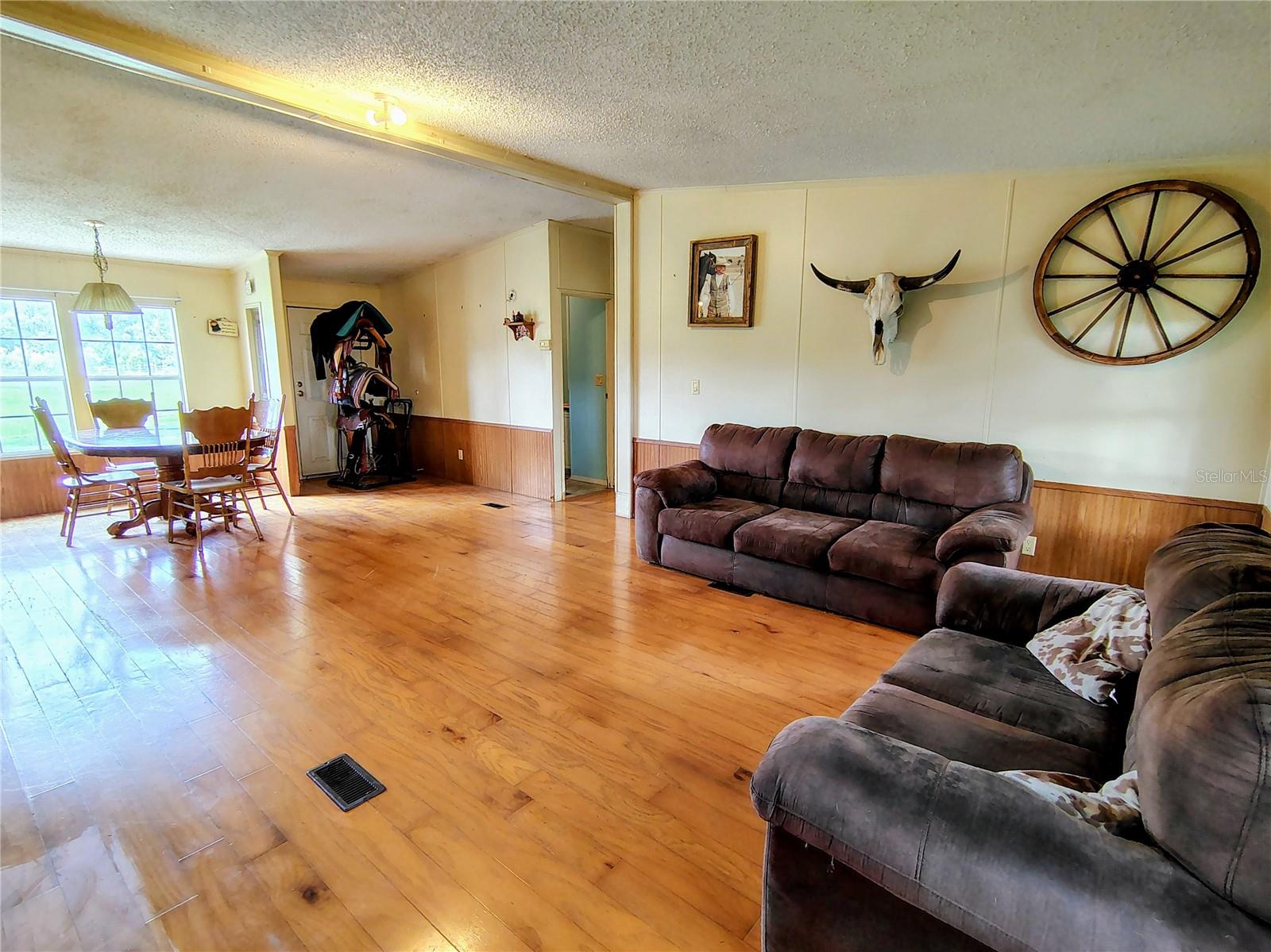 14240 Sr 471 Property Photo 15