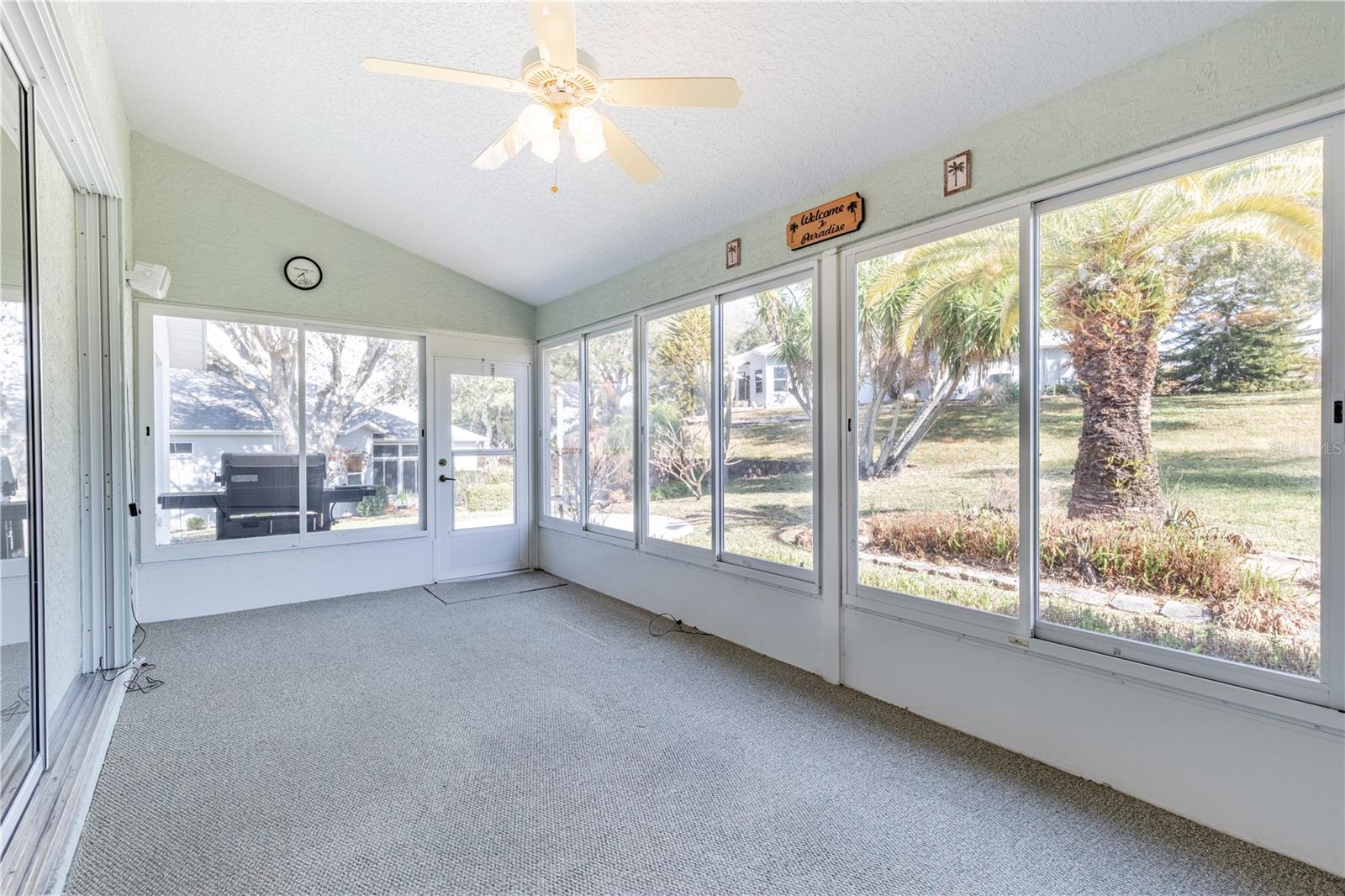 5732 Freeport Dr Property Photo 4