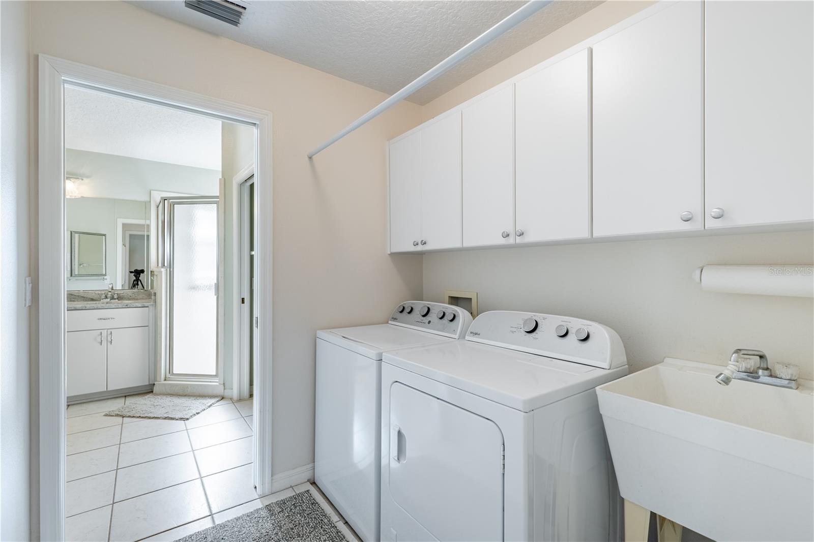 5732 Freeport Dr Property Photo 25