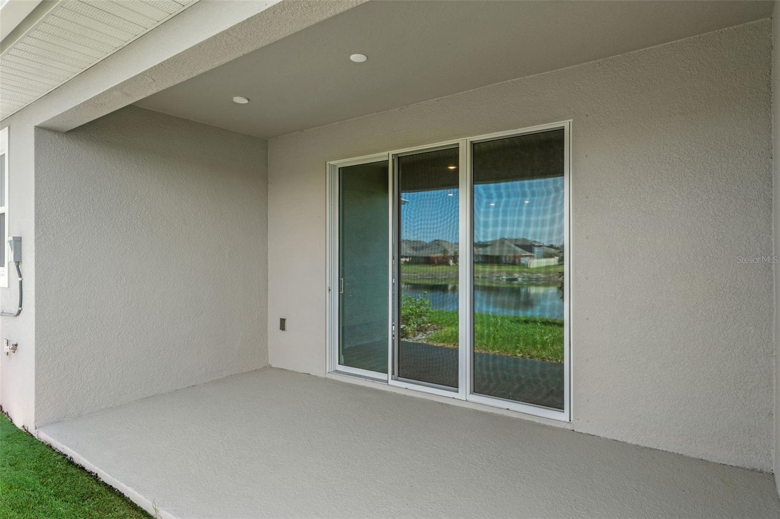7511 Sea Oak Ct Property Photo 16