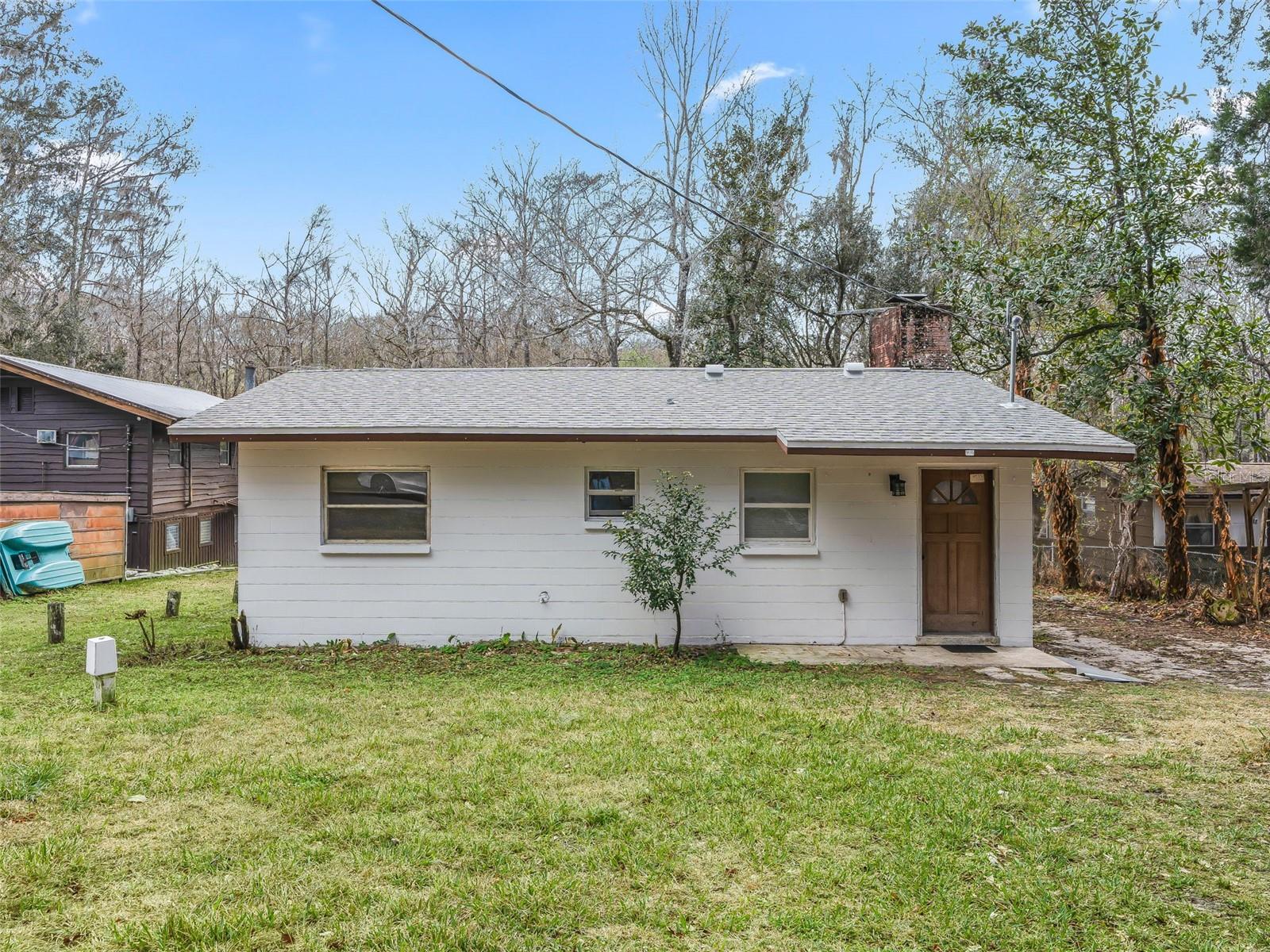 8935 Cr 647s Property Photo 1