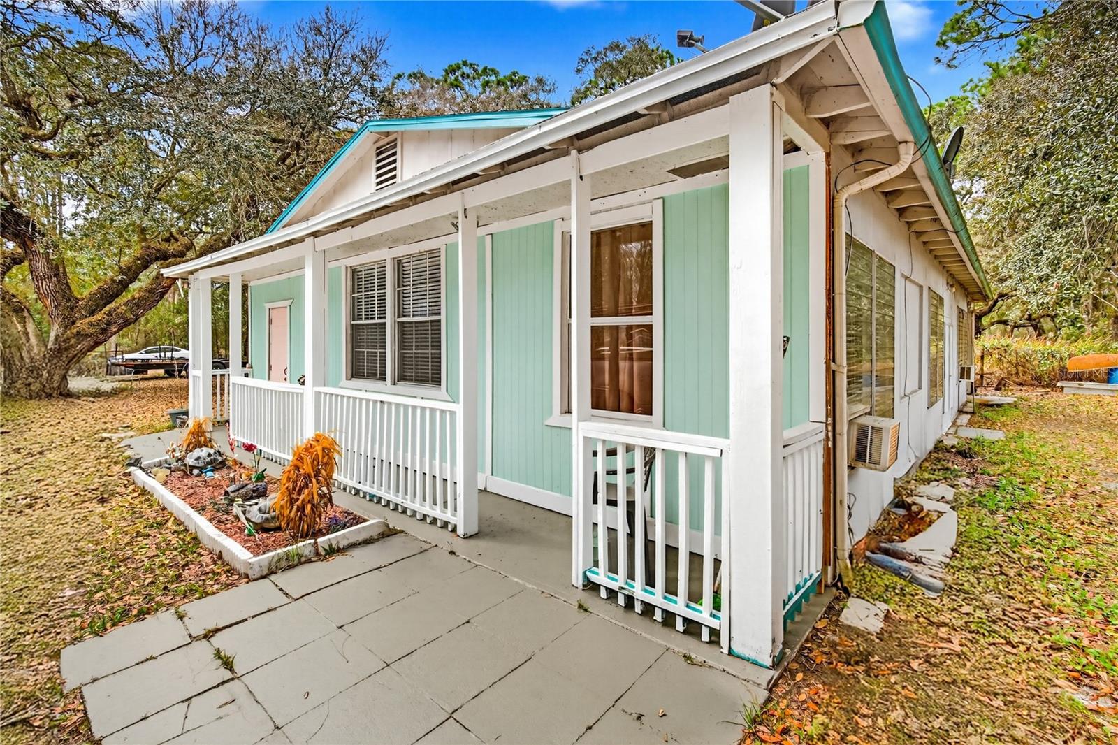 4291 E FORT APACHE PL