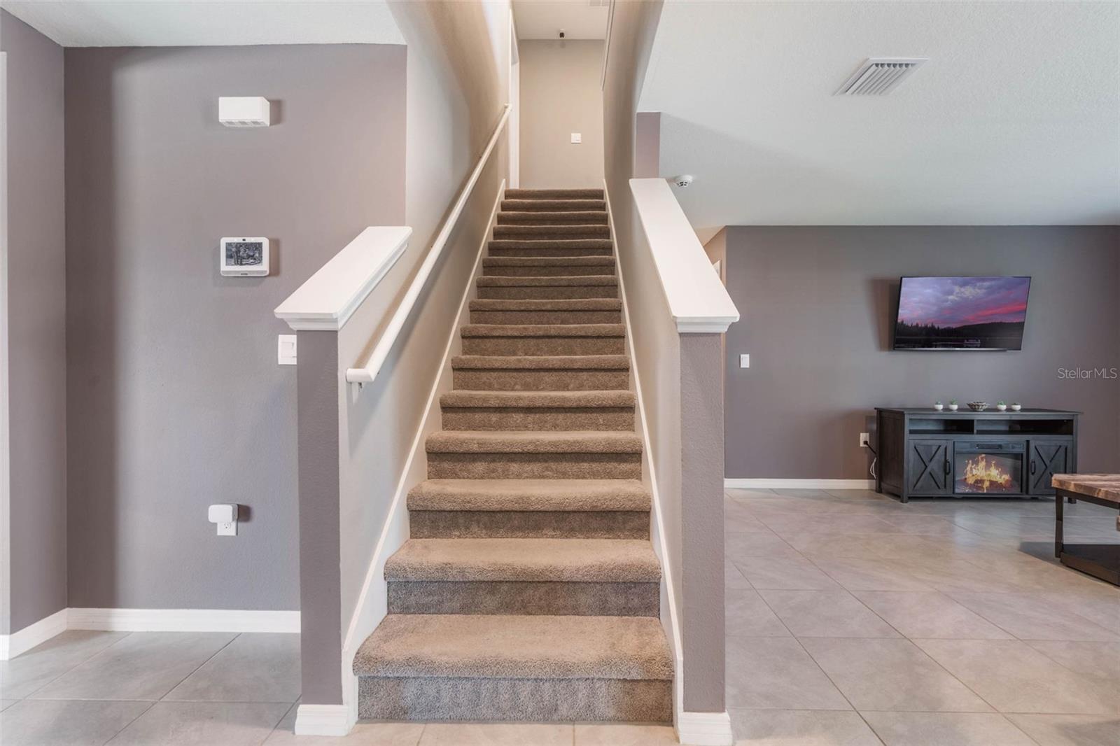 8595 Triumph Cir Property Photo 16