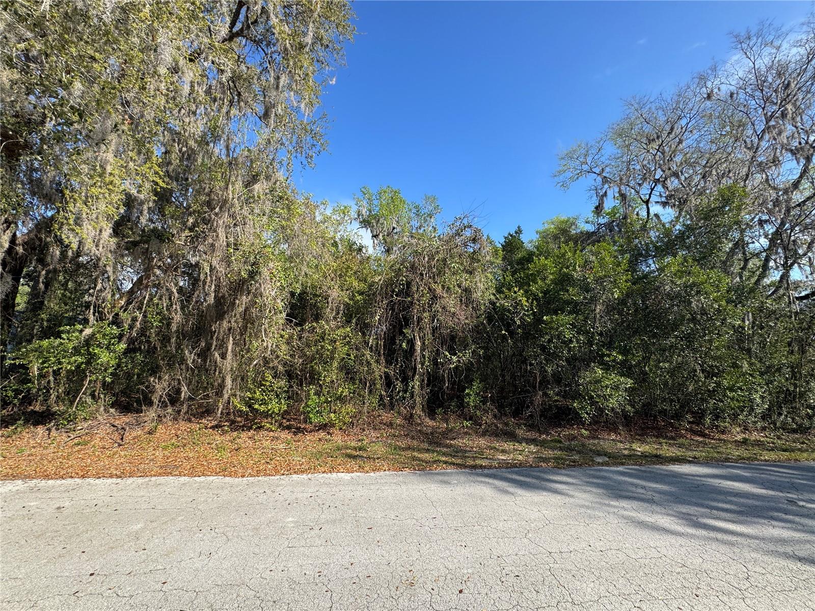 Cr 482c Property Photo 1