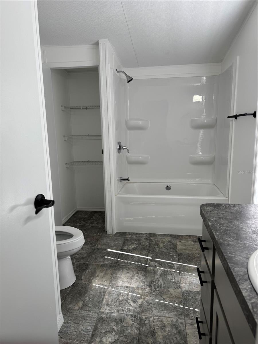 5525 W Evans St Property Photo 12