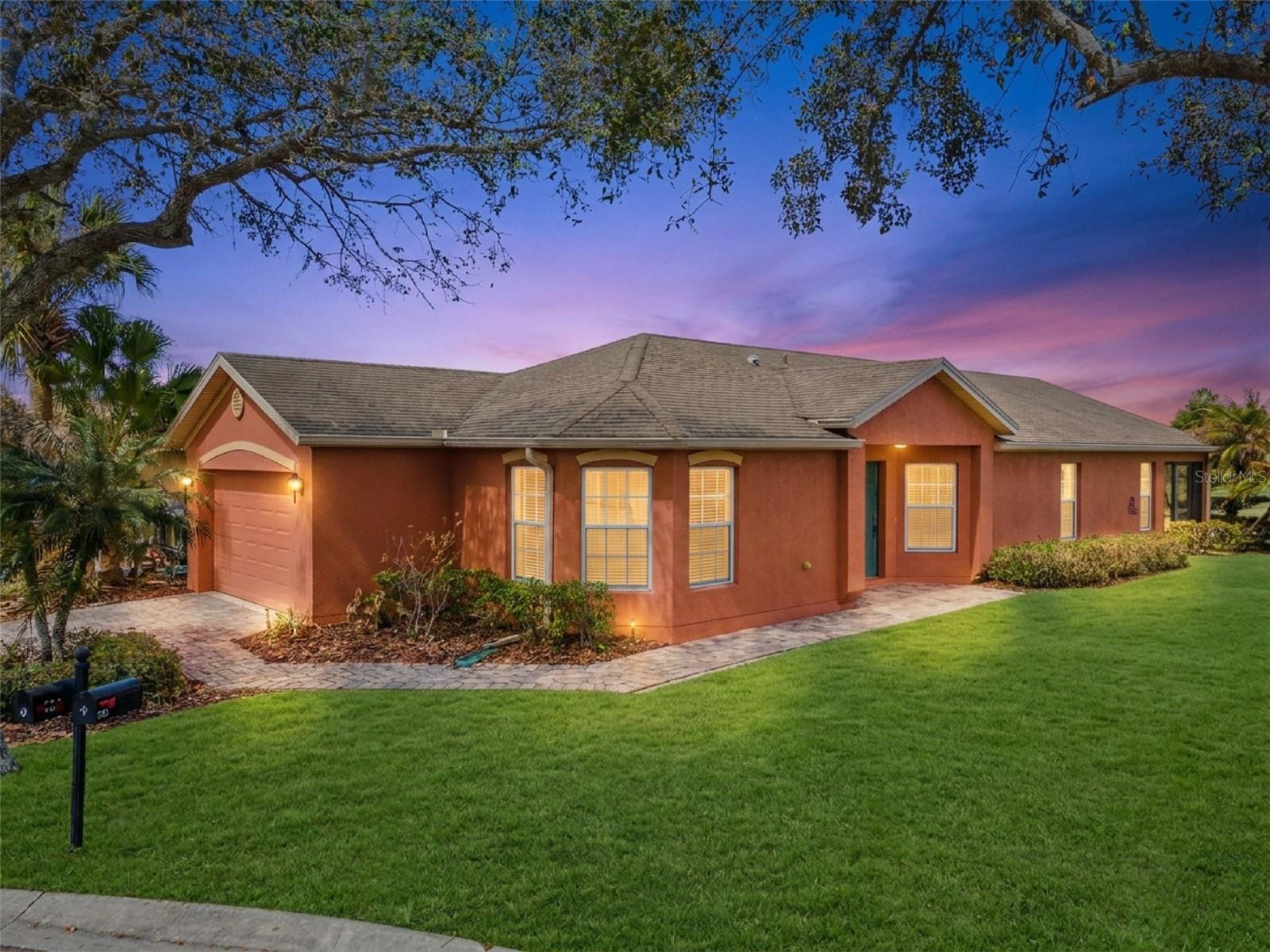 524 Murano Dr Property Photo 4