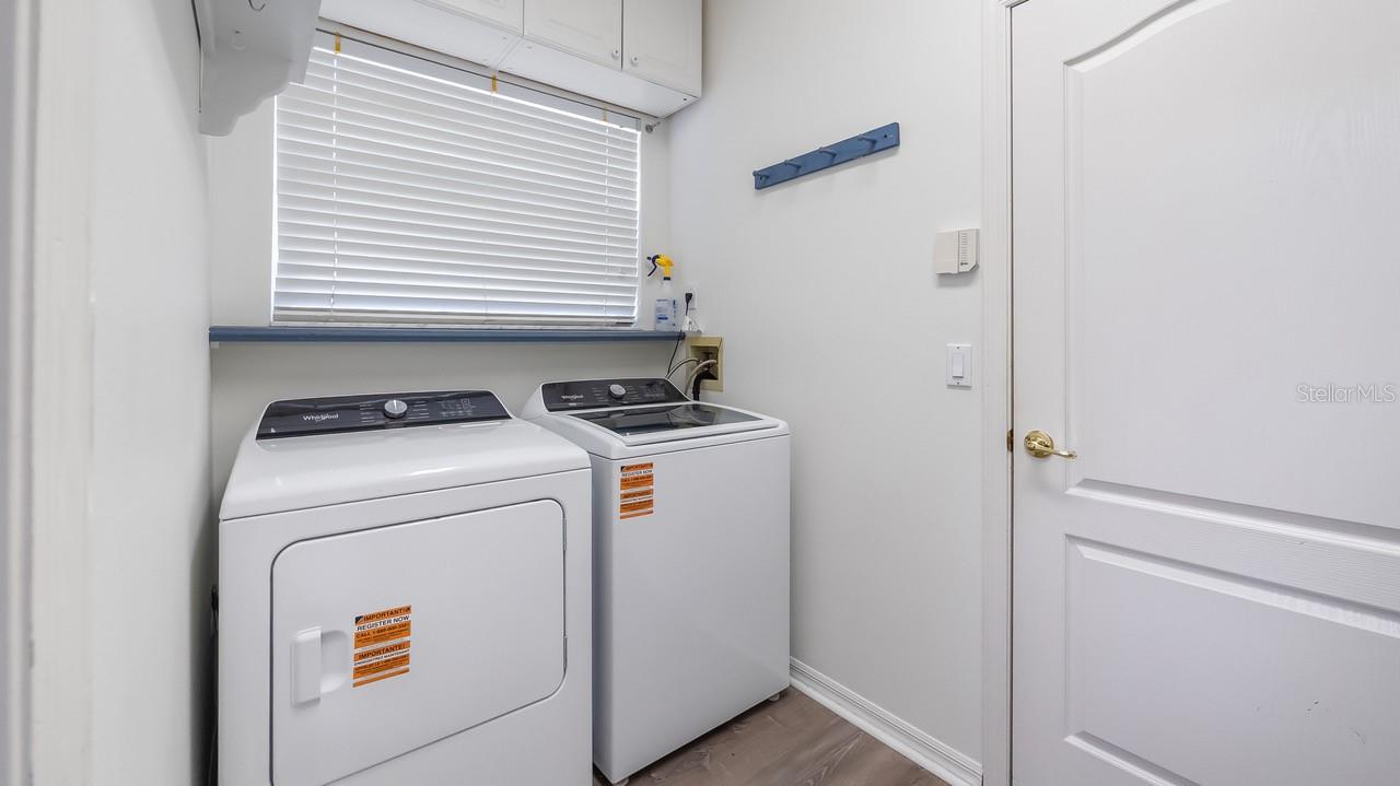 3734 Hasting Ln Property Photo 29