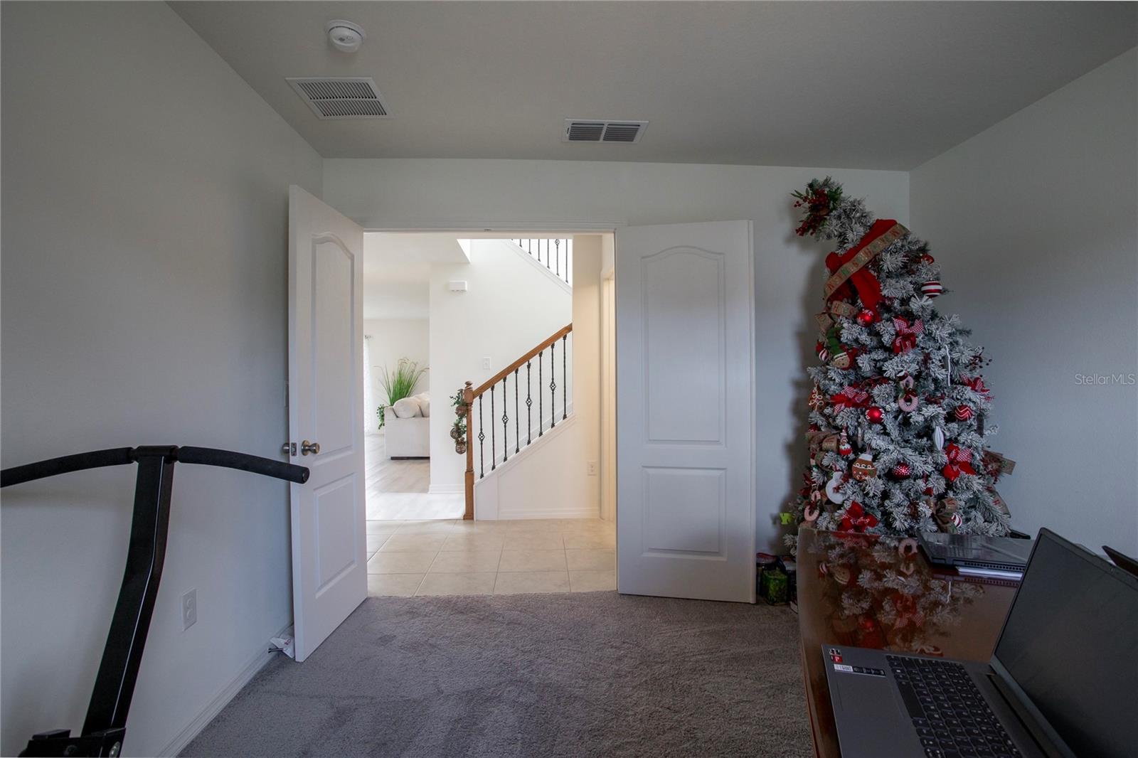 605 Sarner Pass Way Property Photo 35