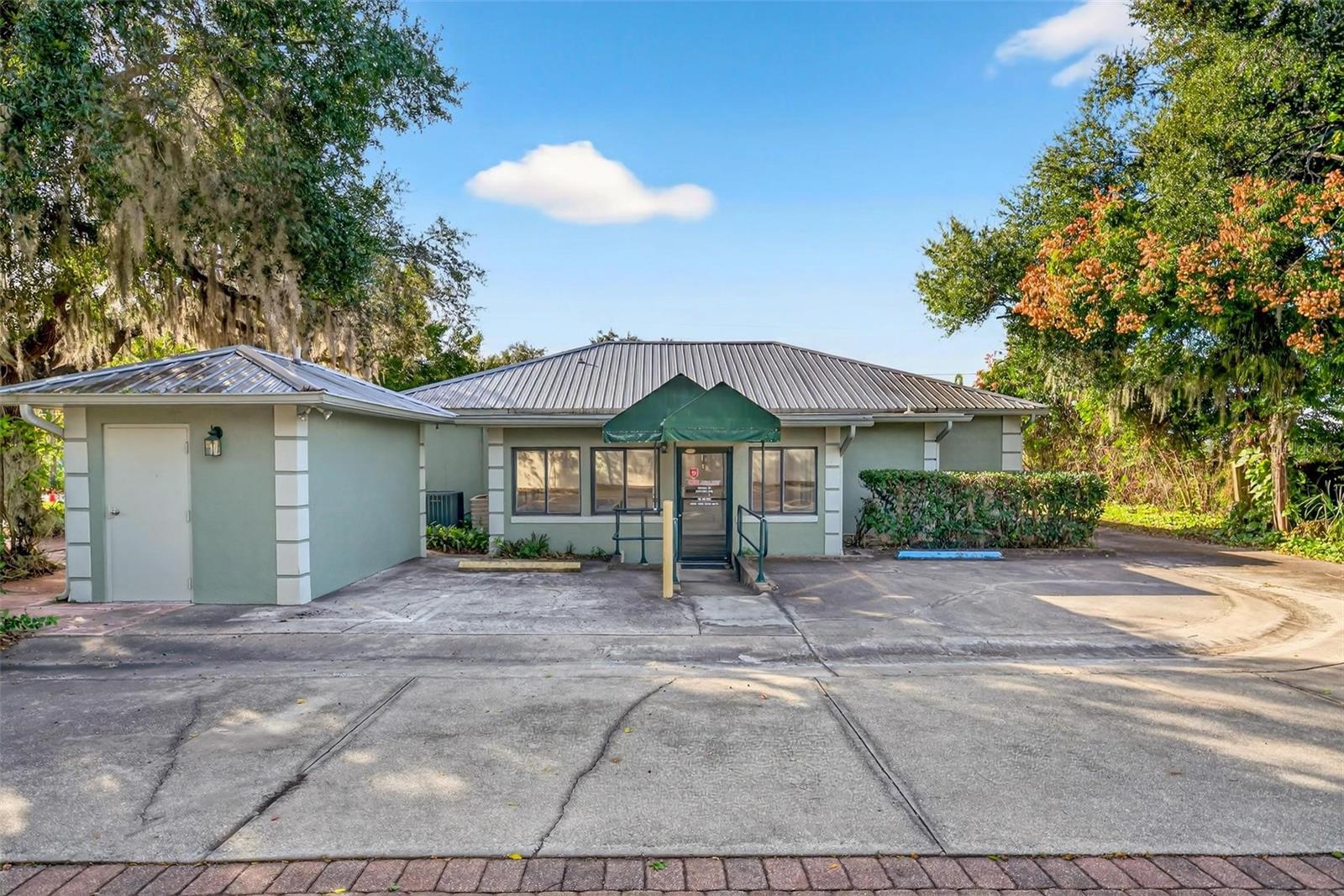 1318 S Eustis St Property Photo 27
