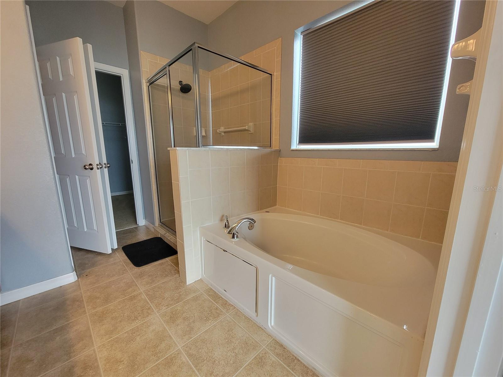 2734 Rochelle Dr Property Photo 20
