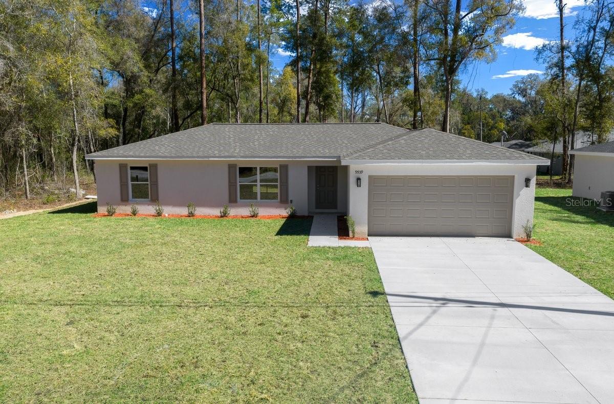 8992 N Lisa Ter Property Photo 2
