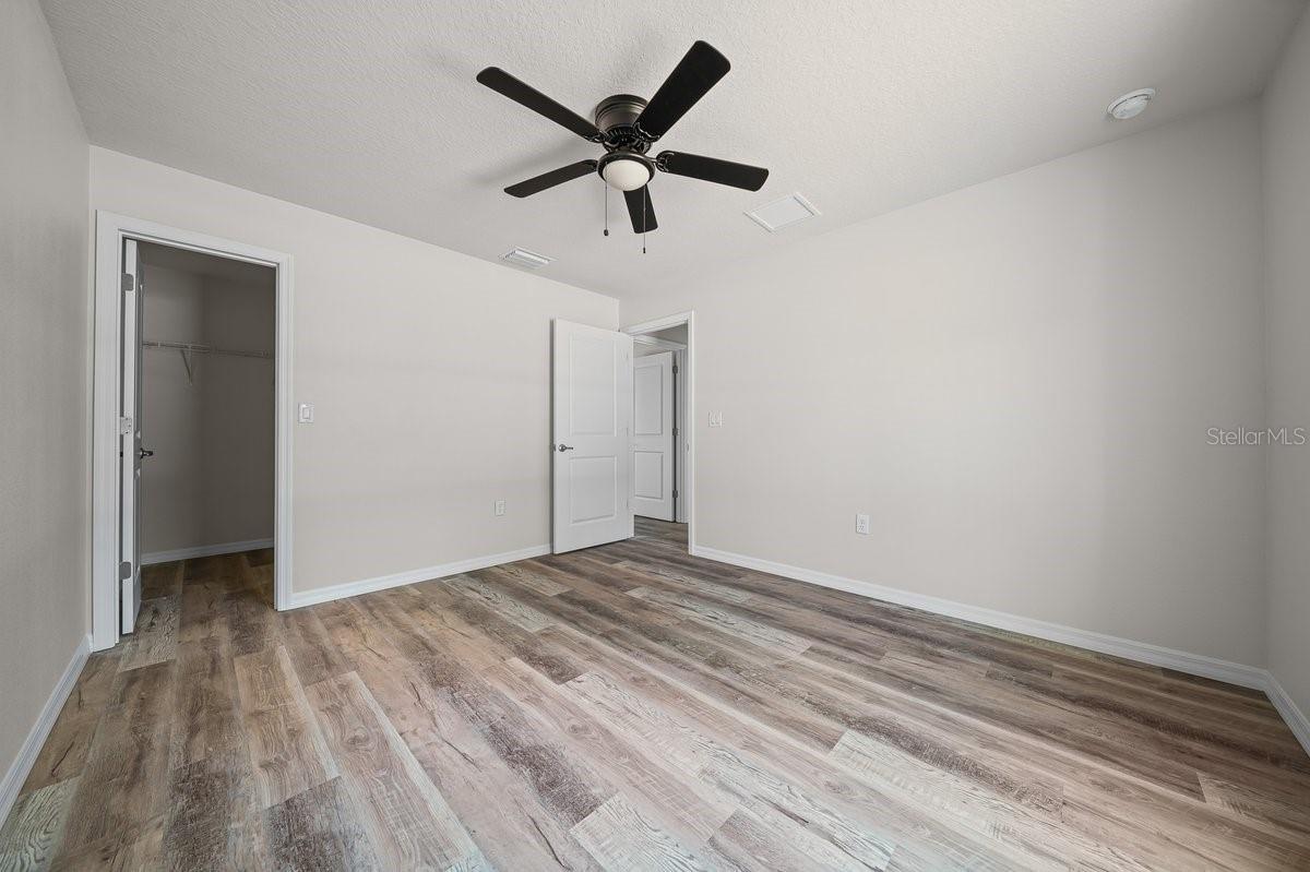 8992 N Lisa Ter Property Photo 20
