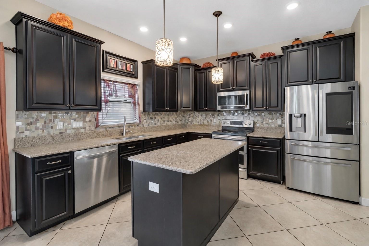 1303 Sea Pines Way Property Photo 11