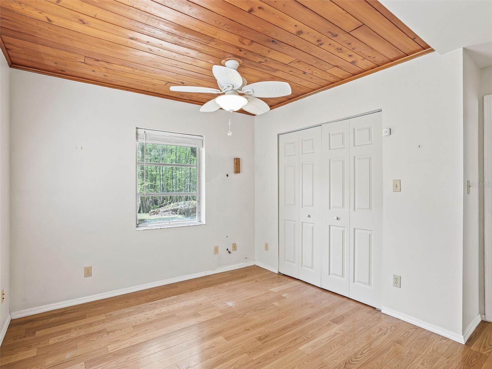 8701 Cr 647 S Property Photo 11