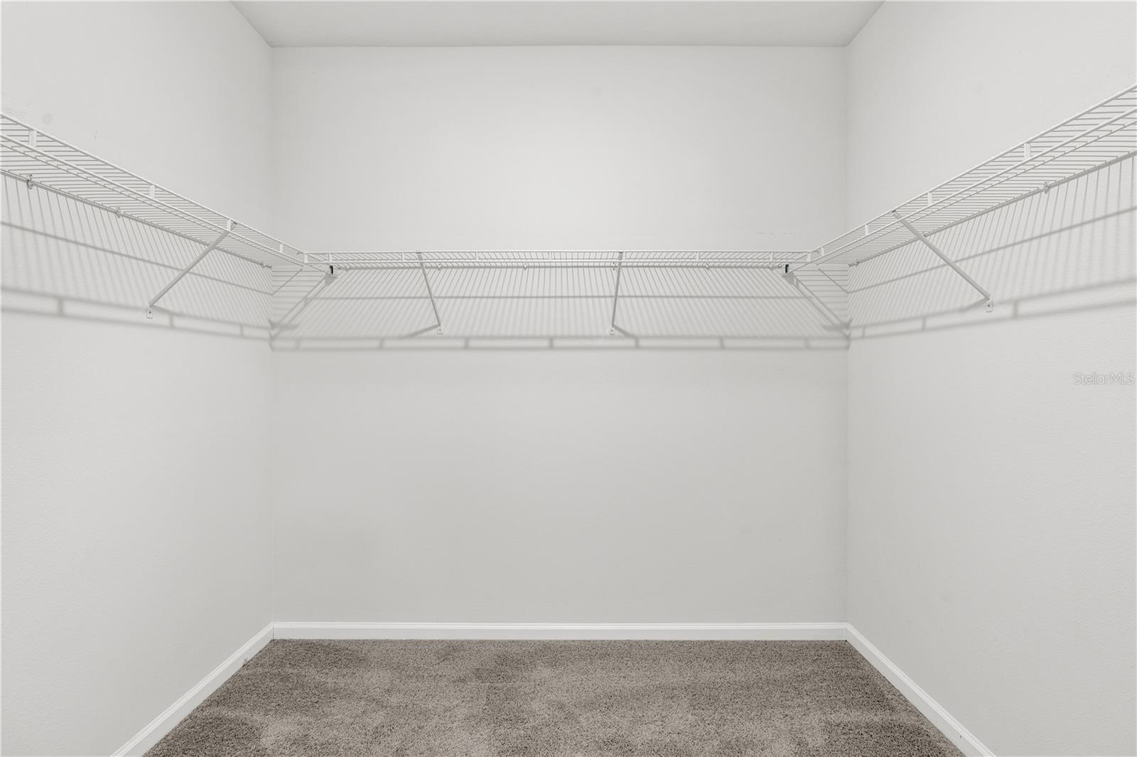 10200 Spring Lake Dr Property Photo 23