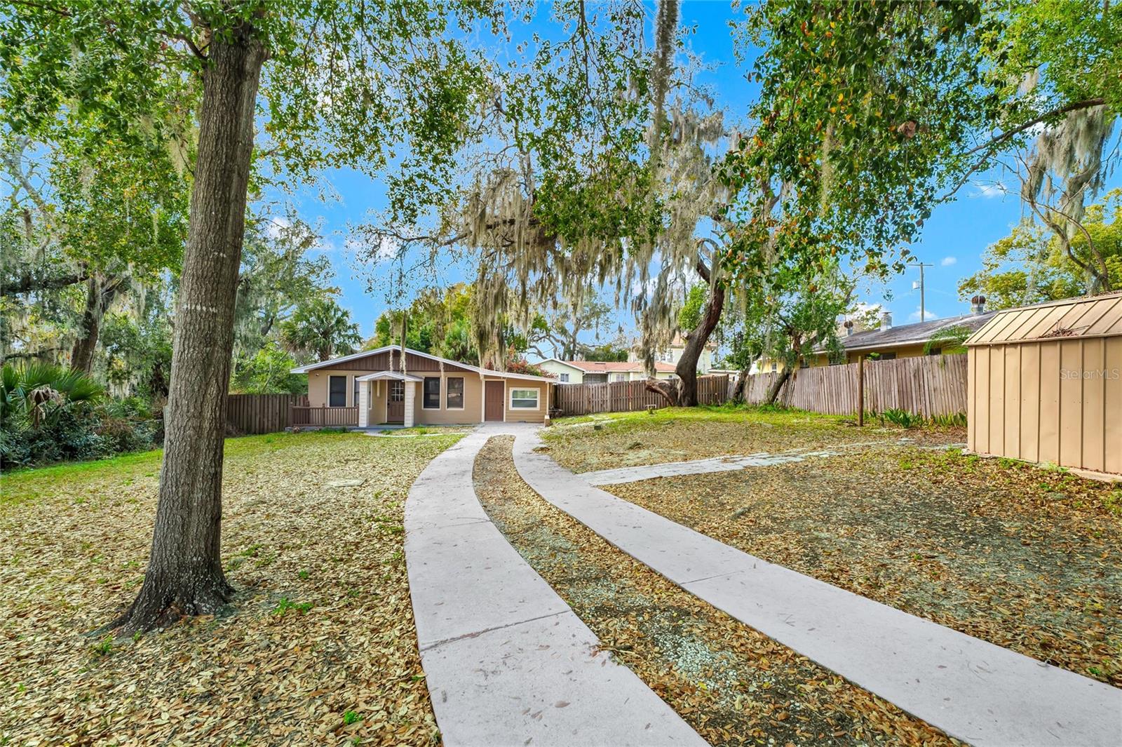 1244 Lake Ave Property Photo 8