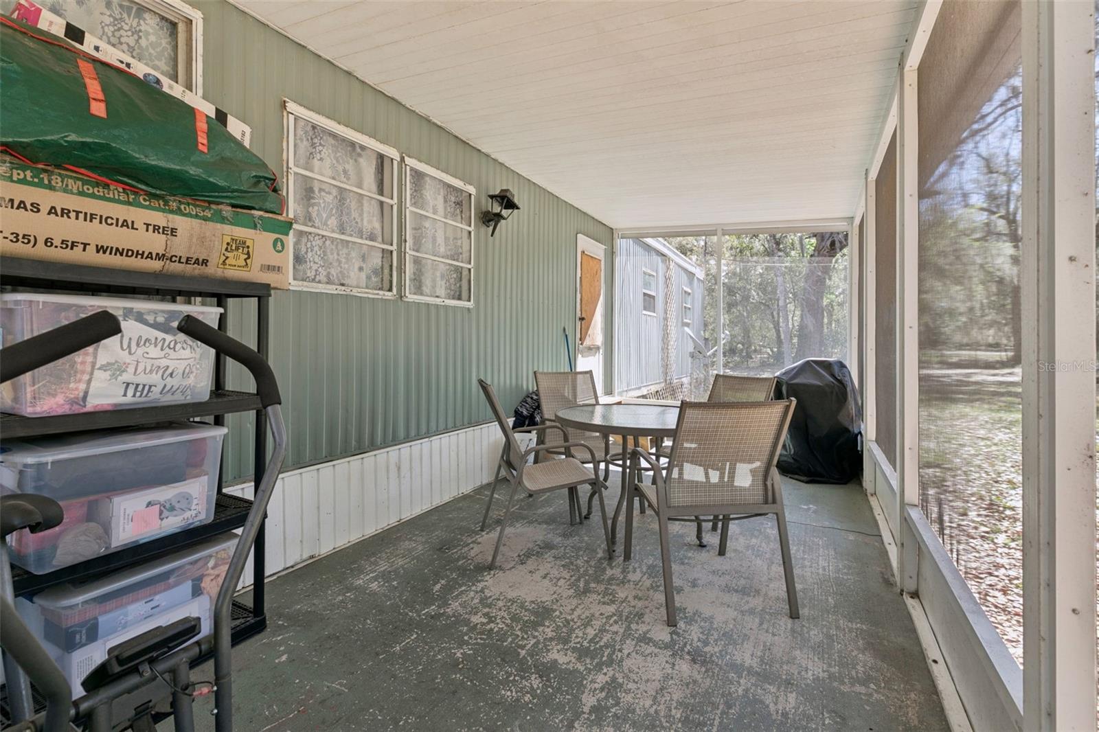 15527 Trousdale St Property Photo 17
