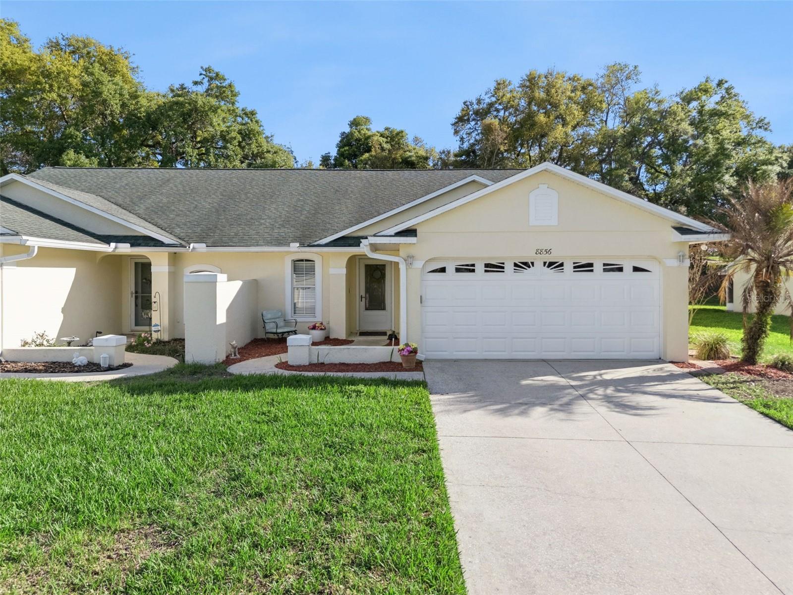 8856 Courtyard Ln Property Photo 1