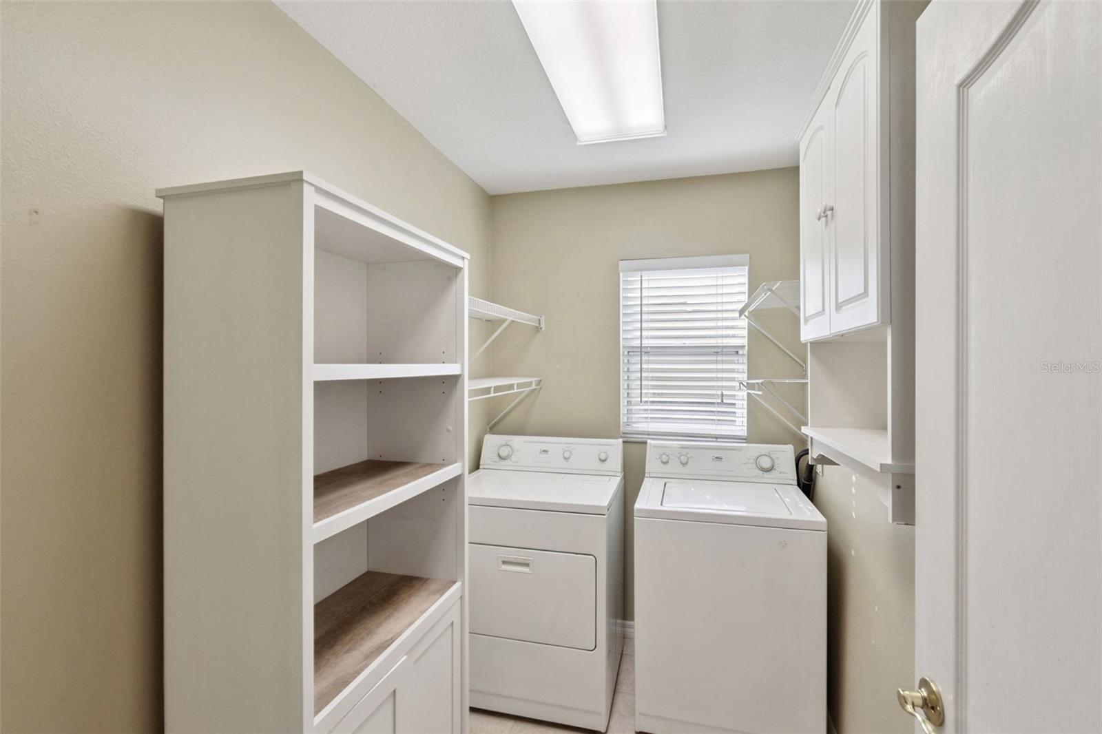 8856 Courtyard Ln Property Photo 20